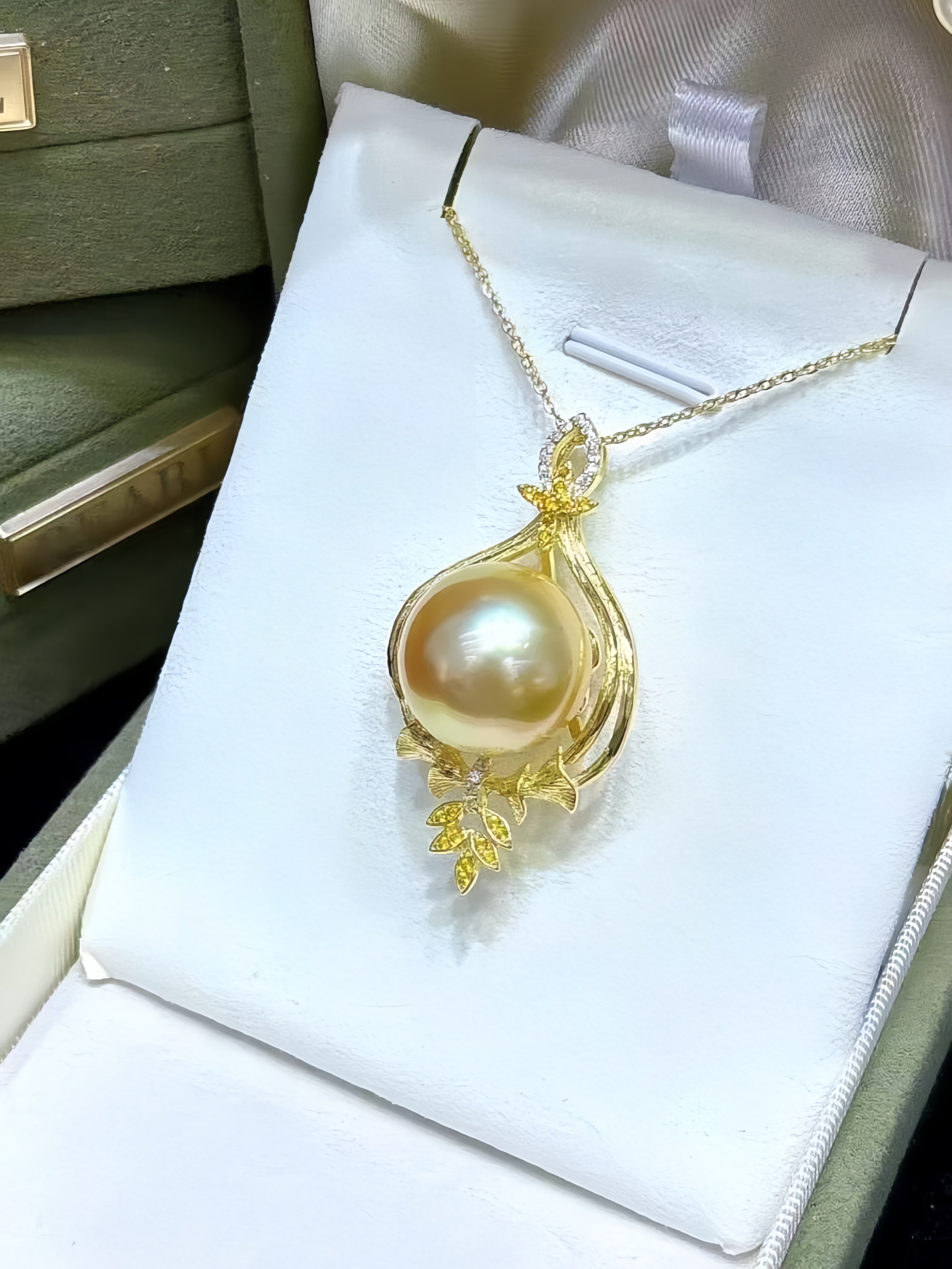 15-16mm South Sea Gold Pearl Pendant P.02