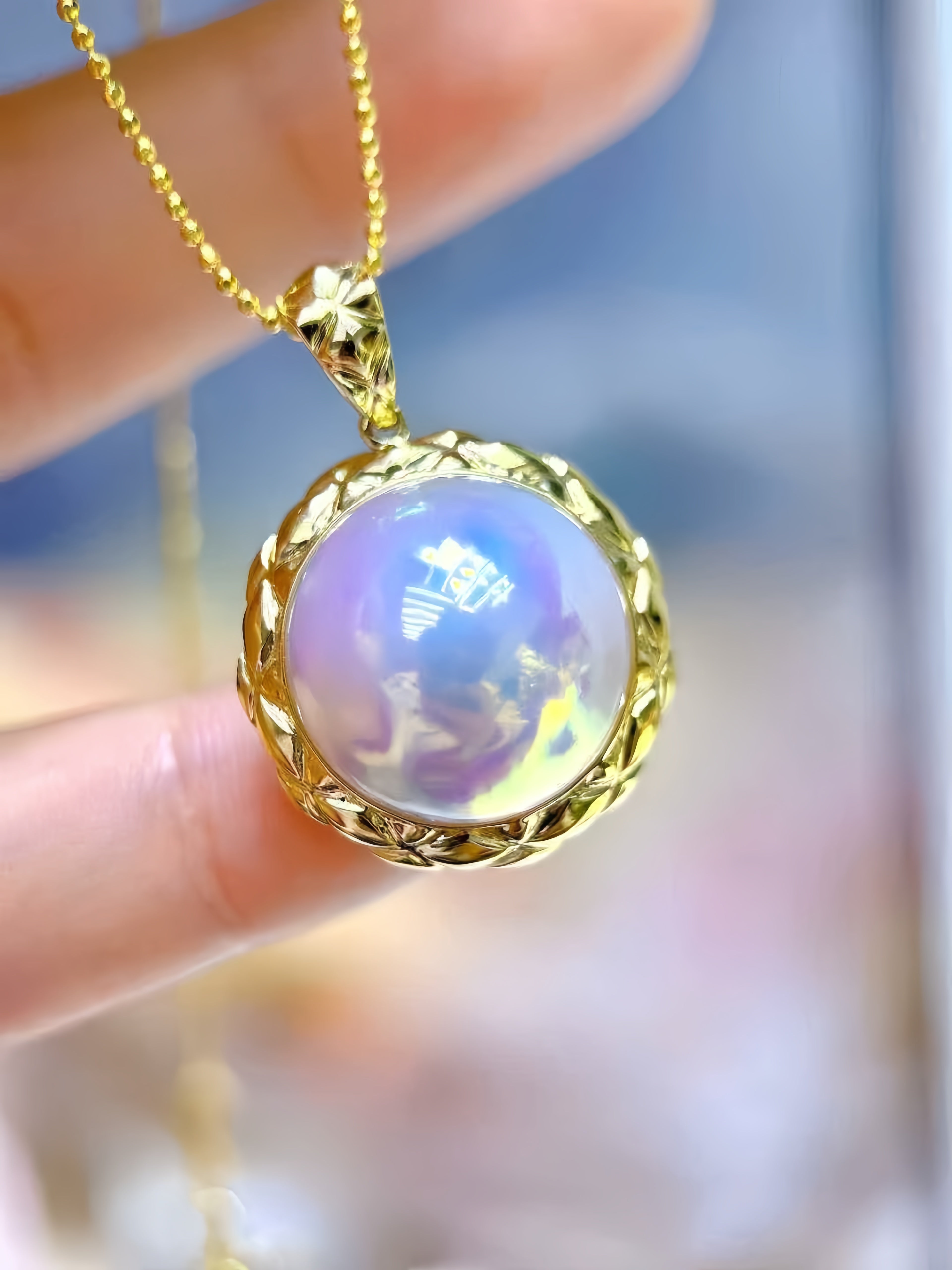 15-16mm Mabe Pearl Pendant/18K Gold P.01