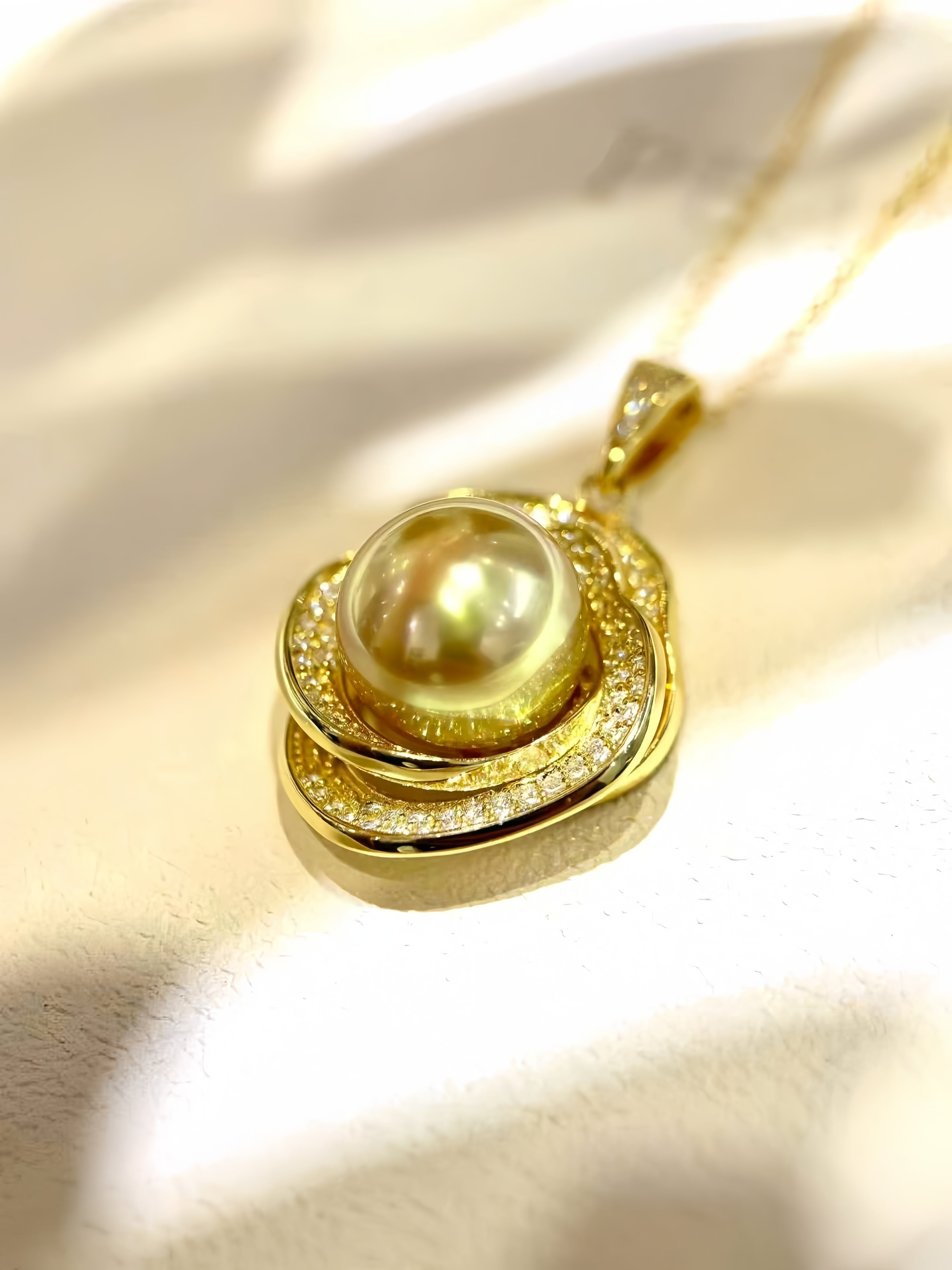 11-12mm South Sea Gold Pearl Pendant P.03