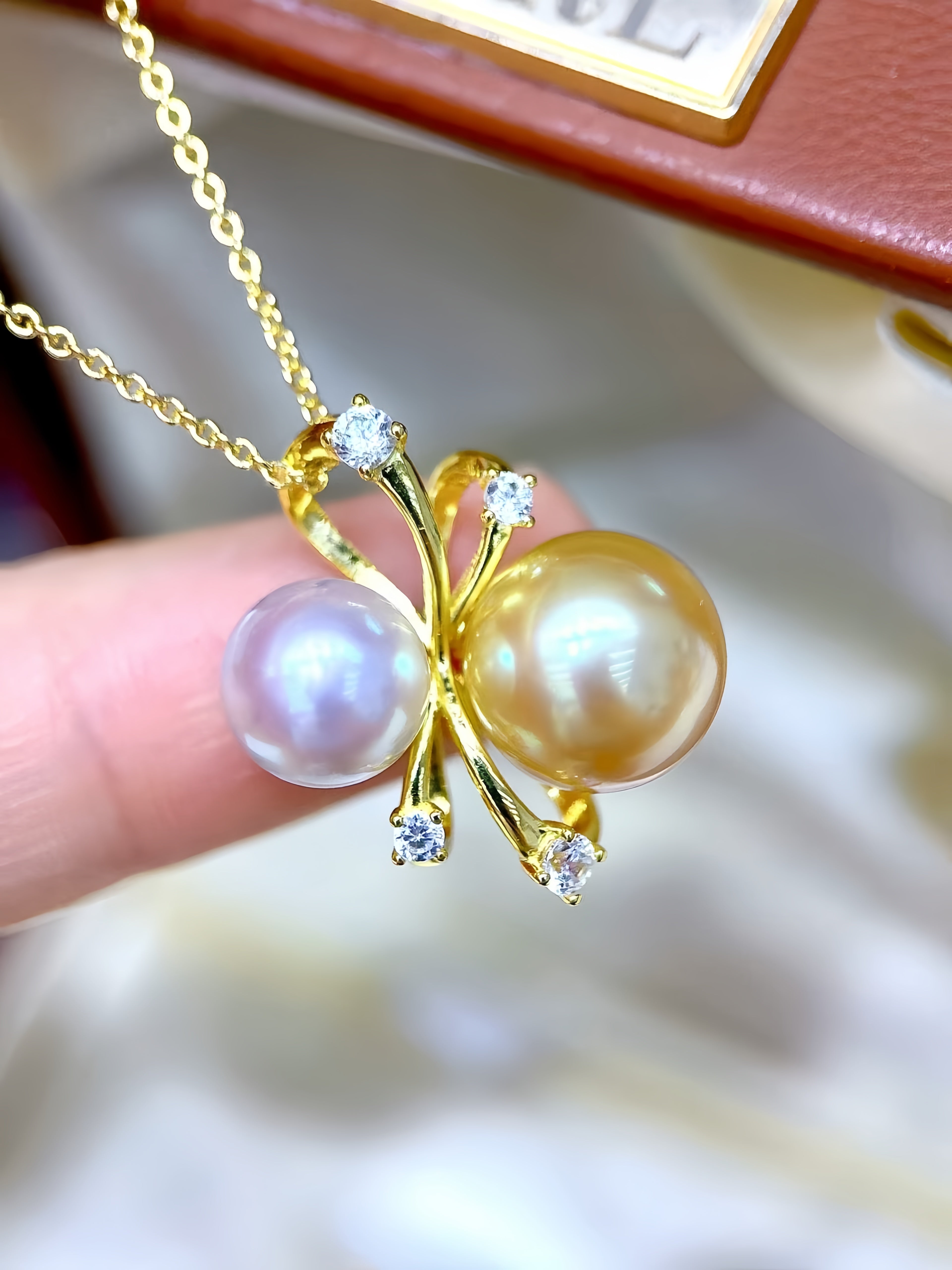 8mm Akoya&11mm South Sea Gold Pearl Pendant P.01