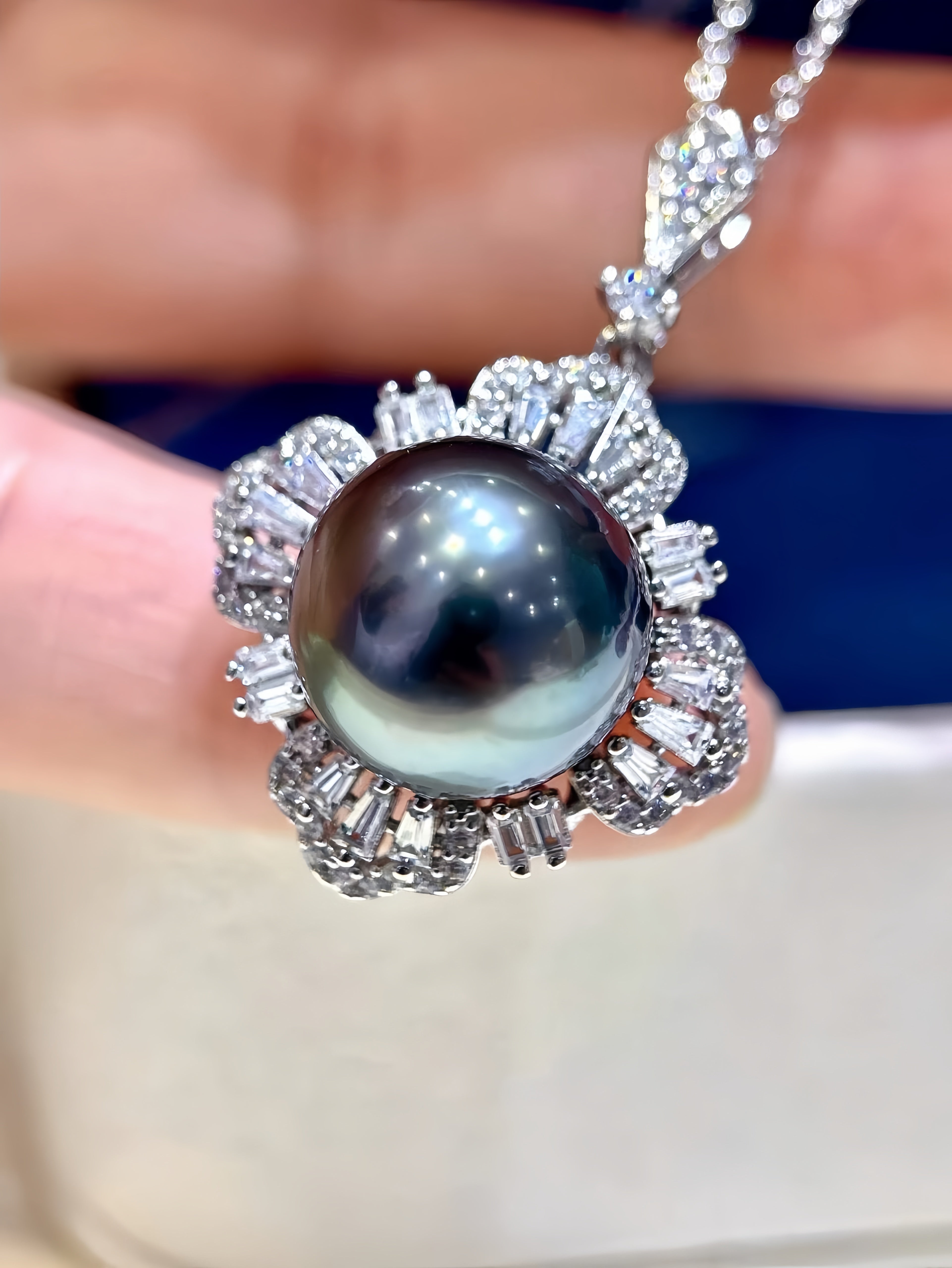 13-14mm Tahitian Pearl Pendant P.07