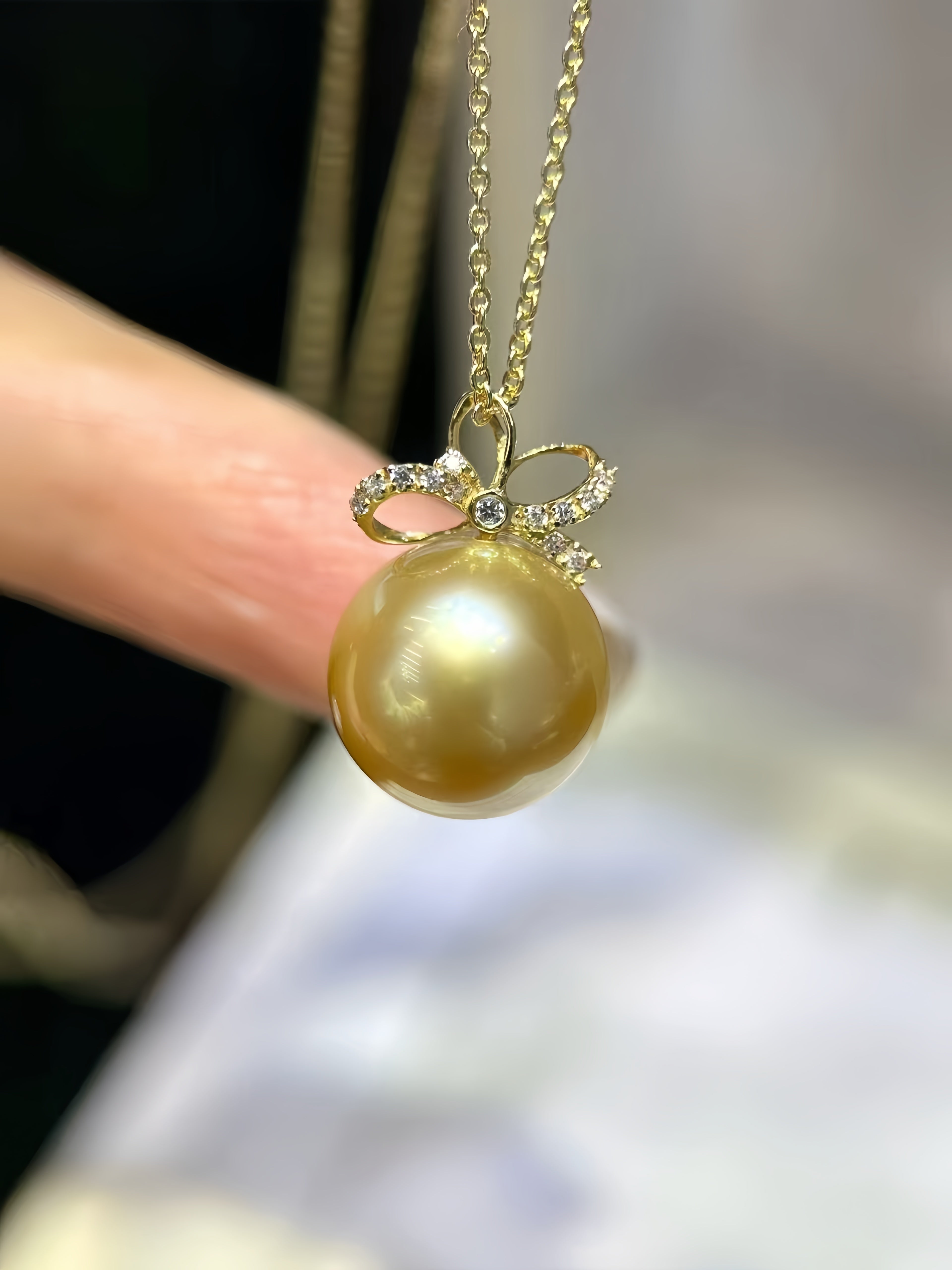12-13mm  South Sea Gold Pearl Pendant/18K Gold P.01