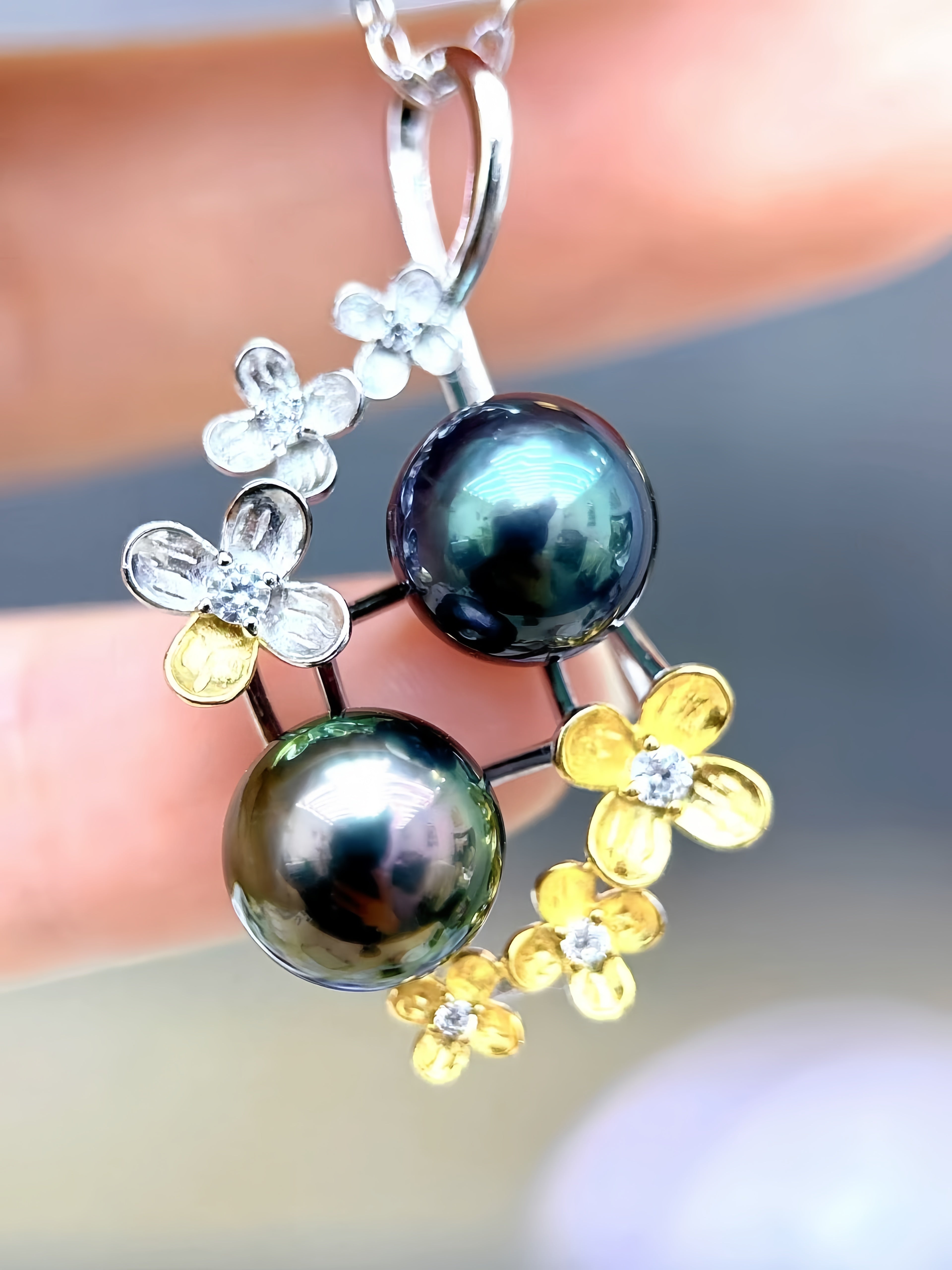 8-10mm Tahitian Pearl Pendant P.01