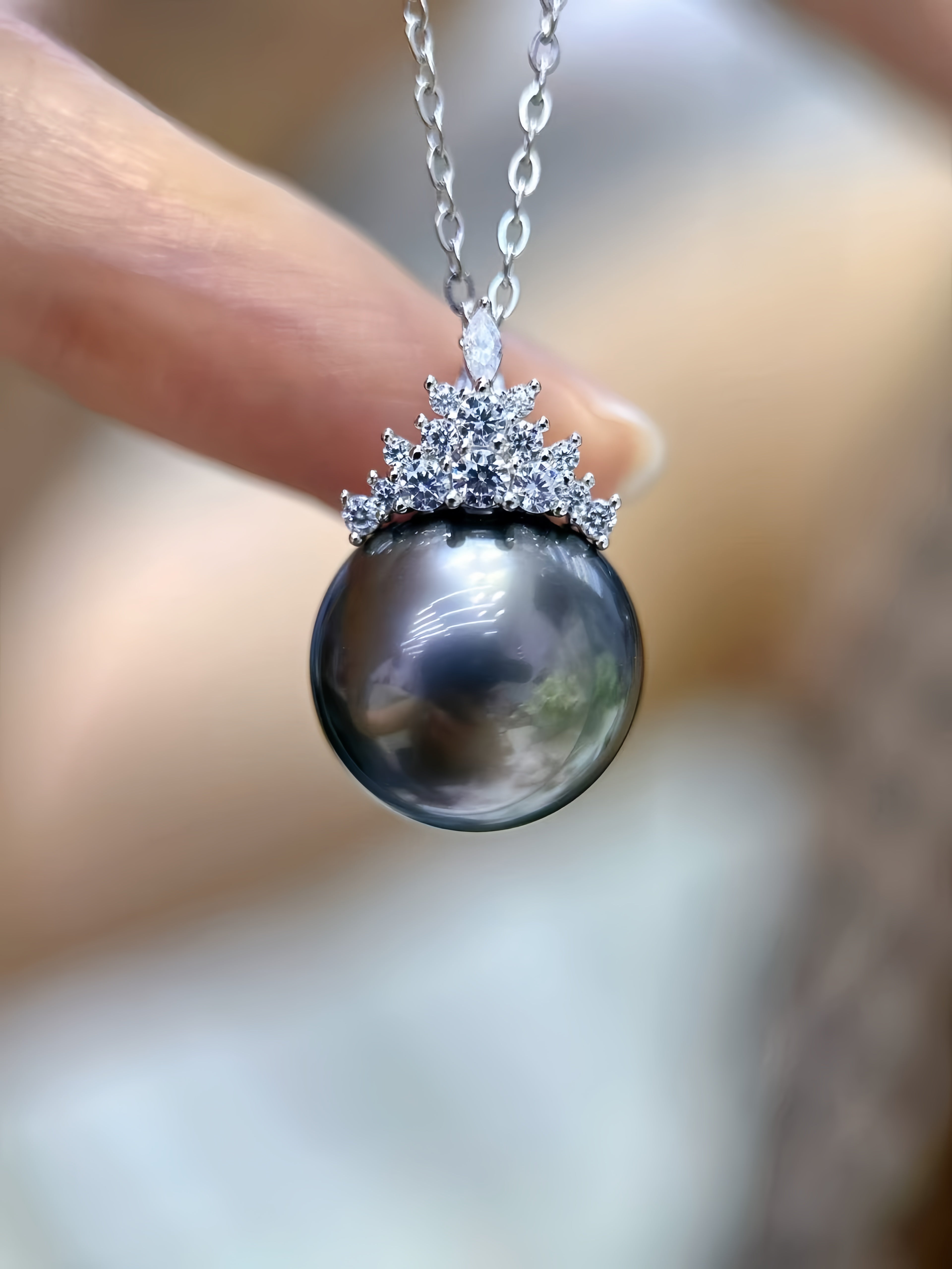 13-14mm Tahitian Pearl Pendant P.02