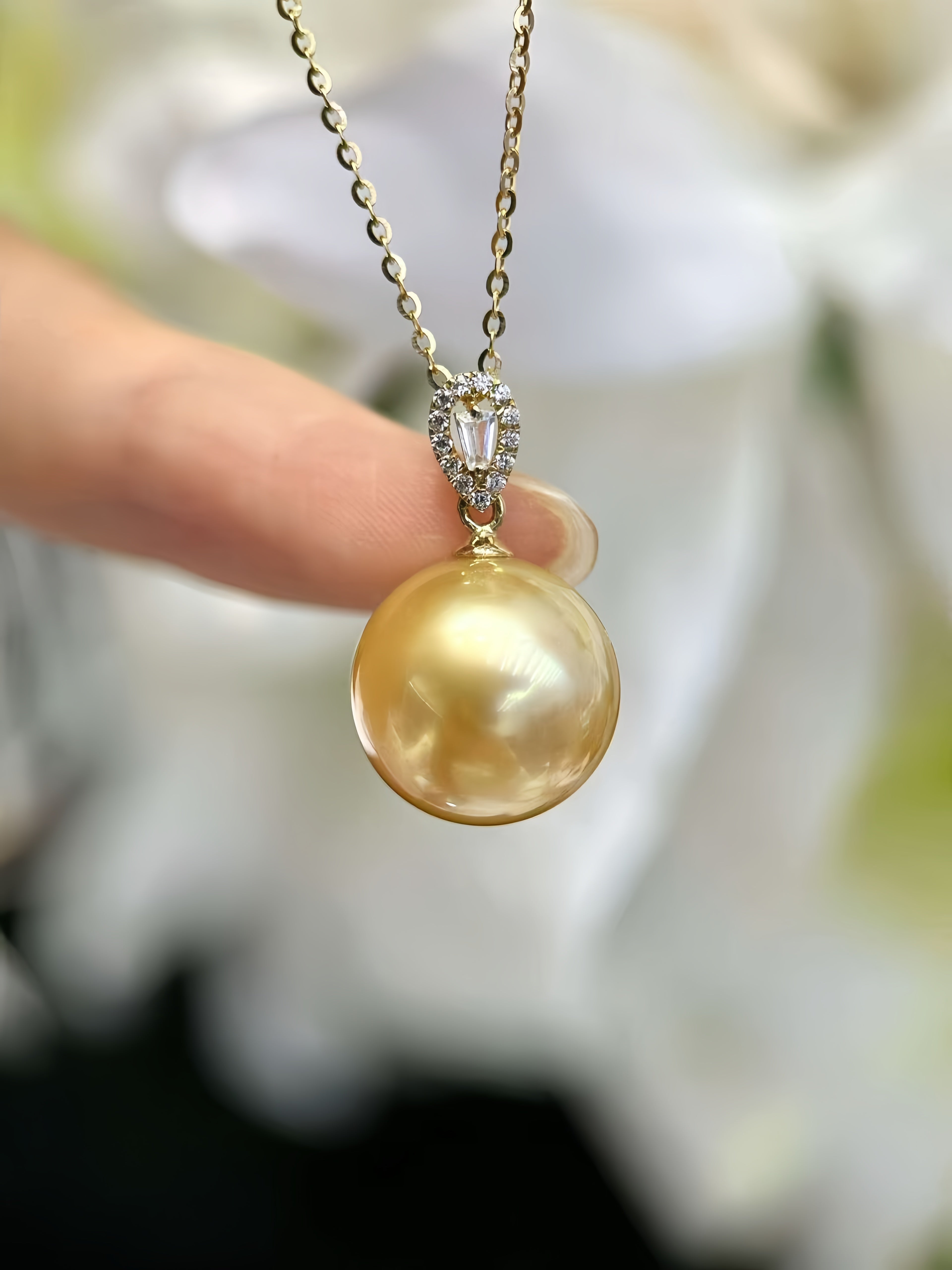 12-13mm South Sea Gold Pearl Pendant/18K Gold P.02