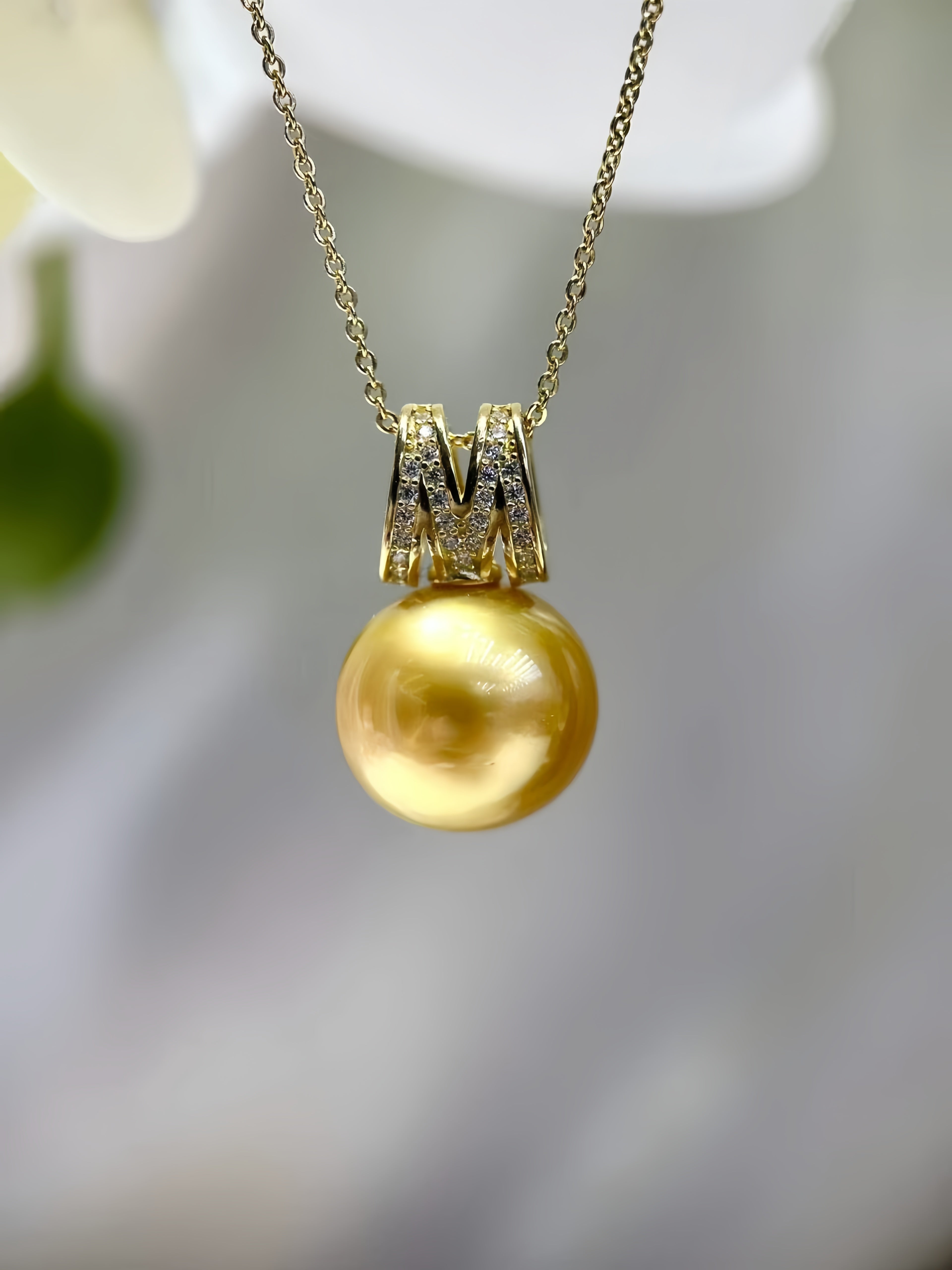 13-14mm South Sea Gold Pearl Pendant P.01