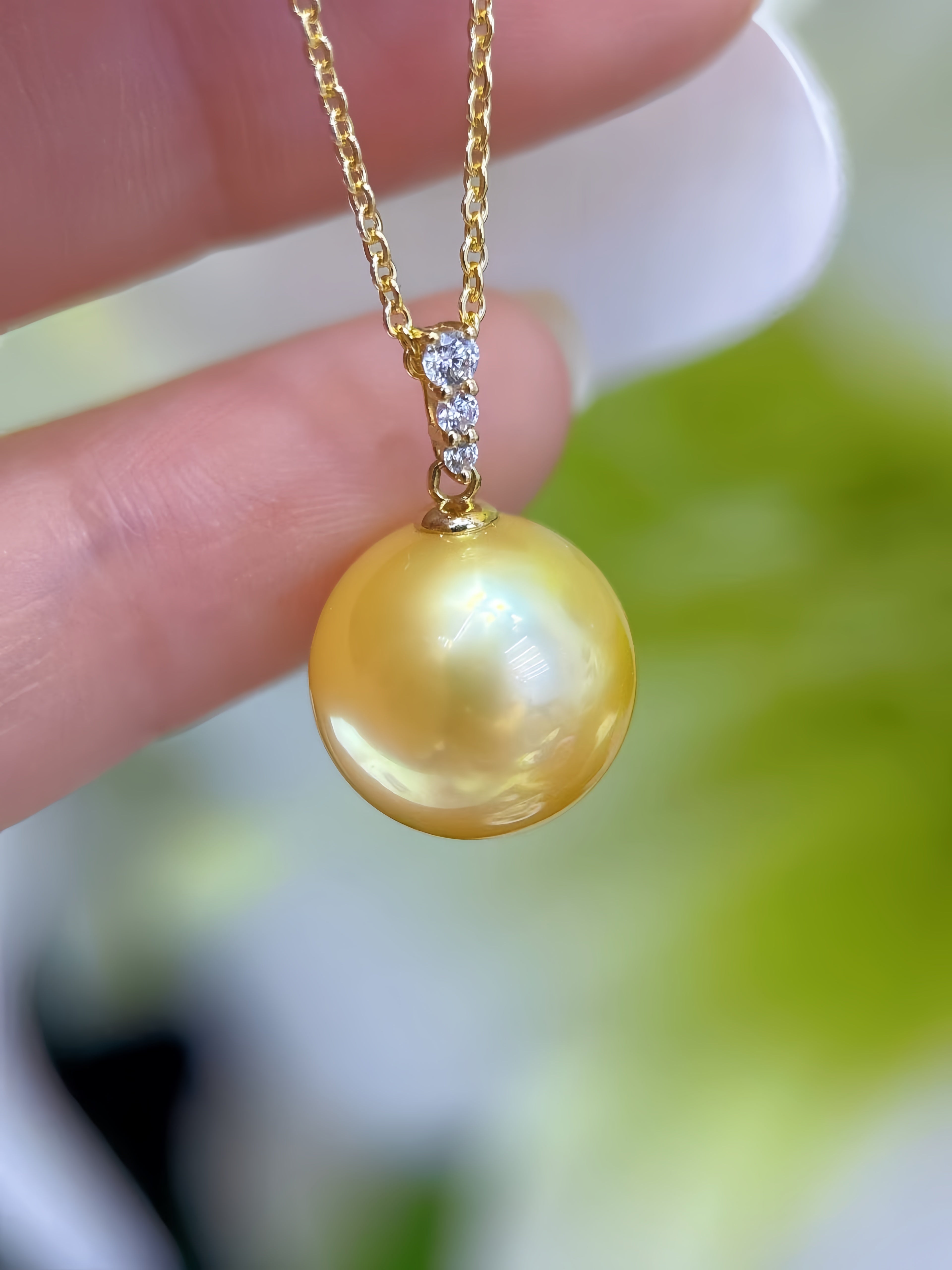 11-12mm South Sea Gold Pearl Pendant/18K Gold P.01