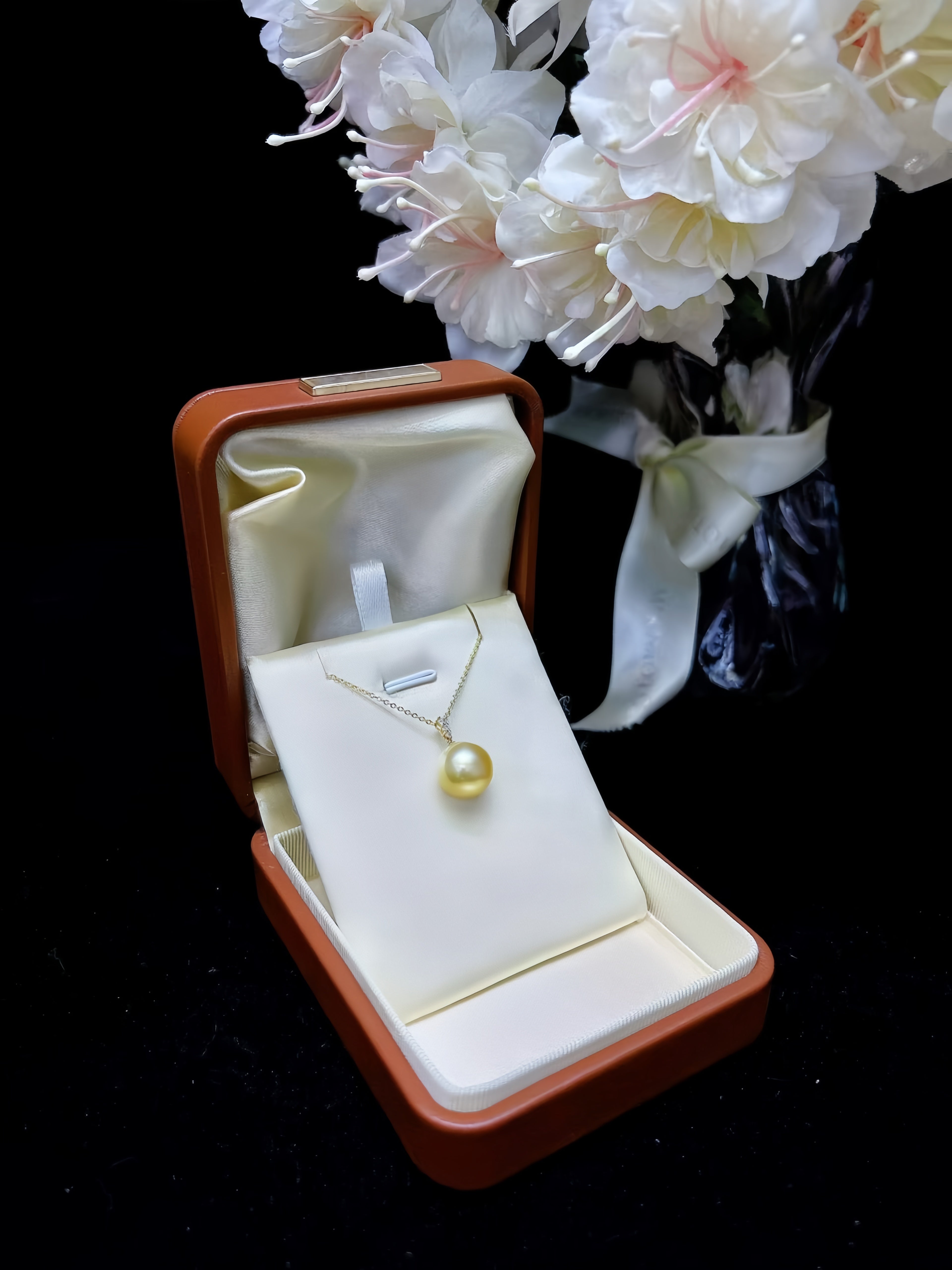 11-12mm South Sea Gold Pearl Pendant/18K Gold P.01