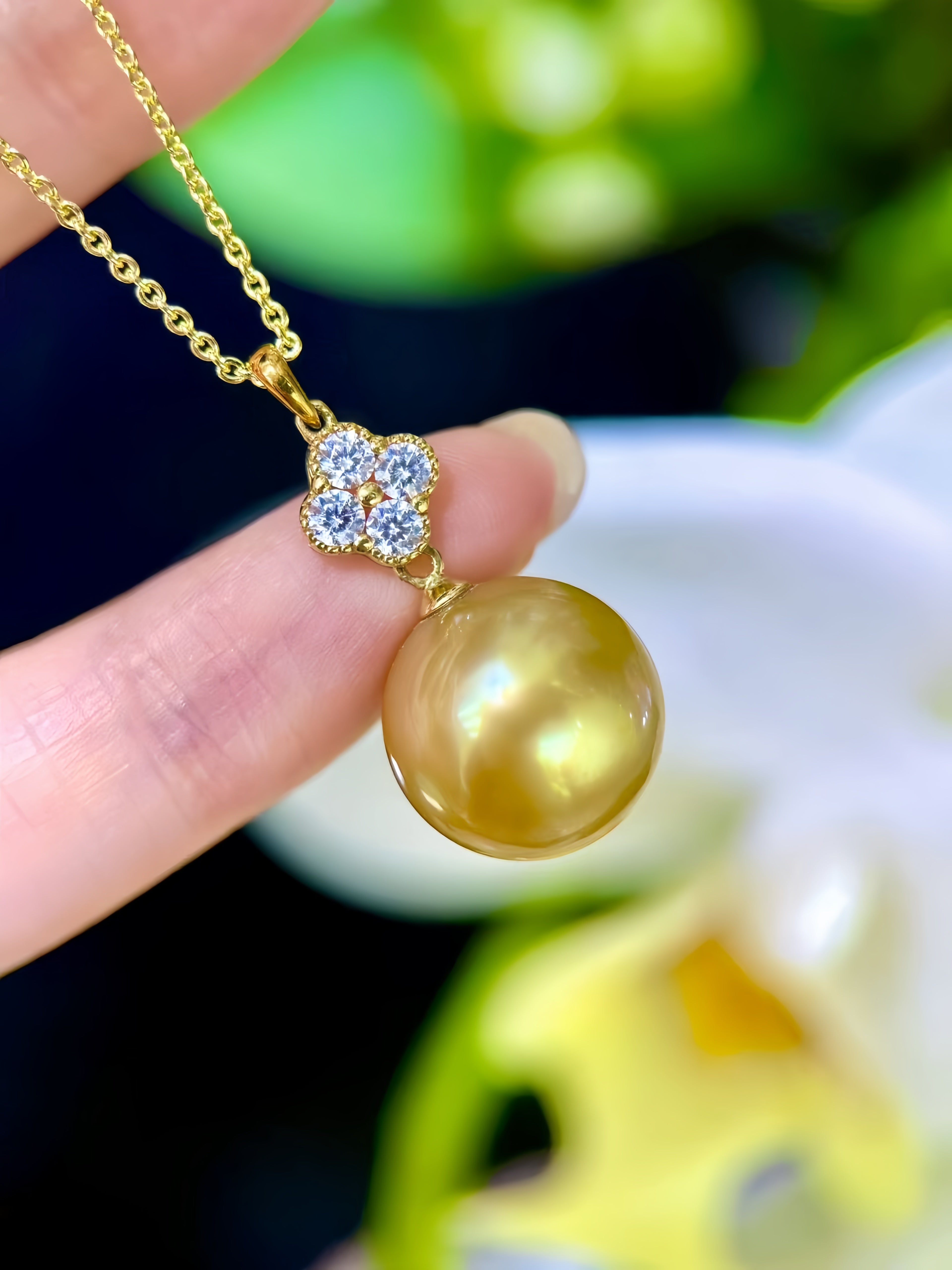 12-13mm South Sea Gold Pearl  Pendant/18K Gold P.01