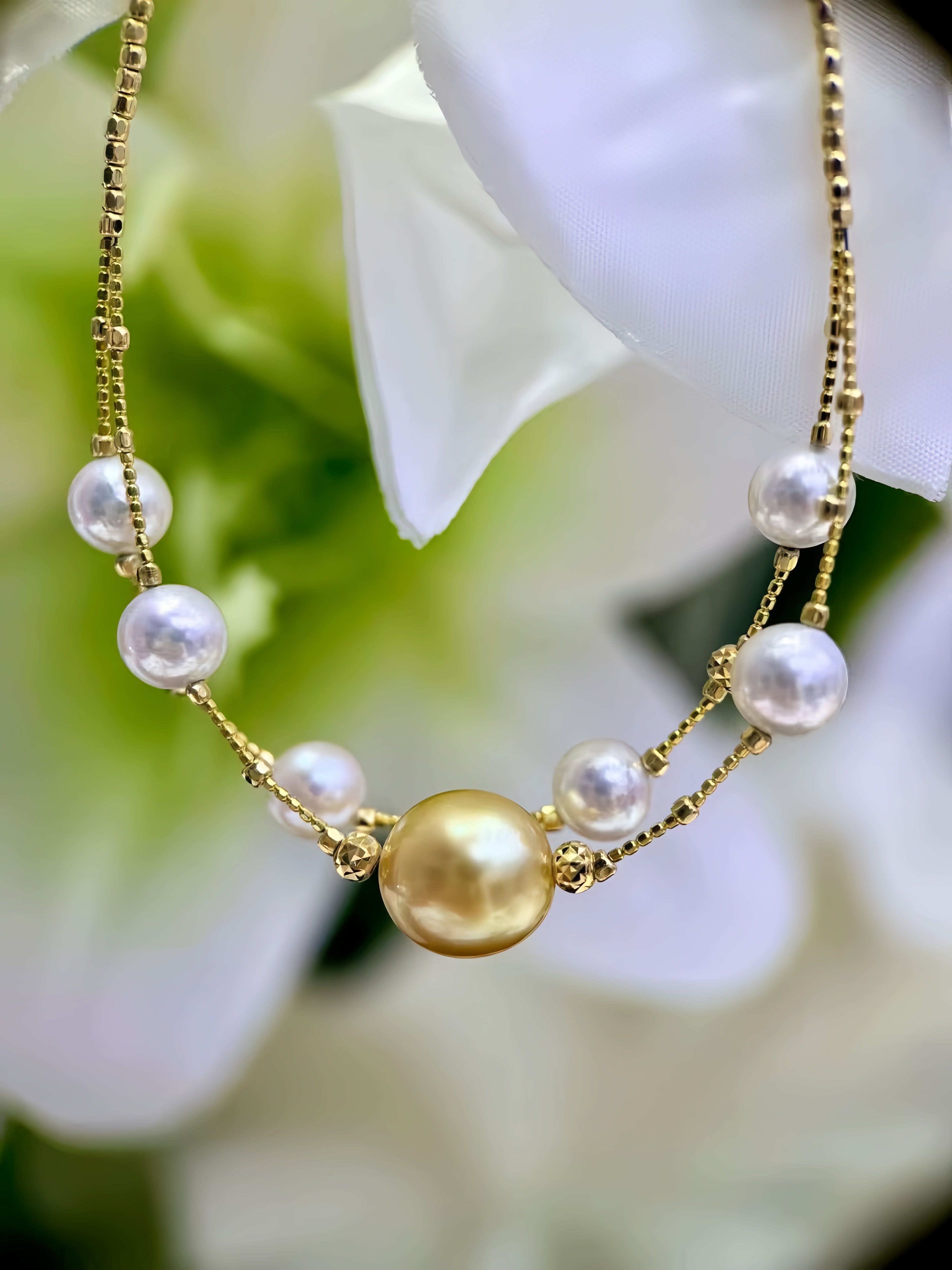 6mm Akoya&11mm South Sea Gold Pearl Bracelet B.01