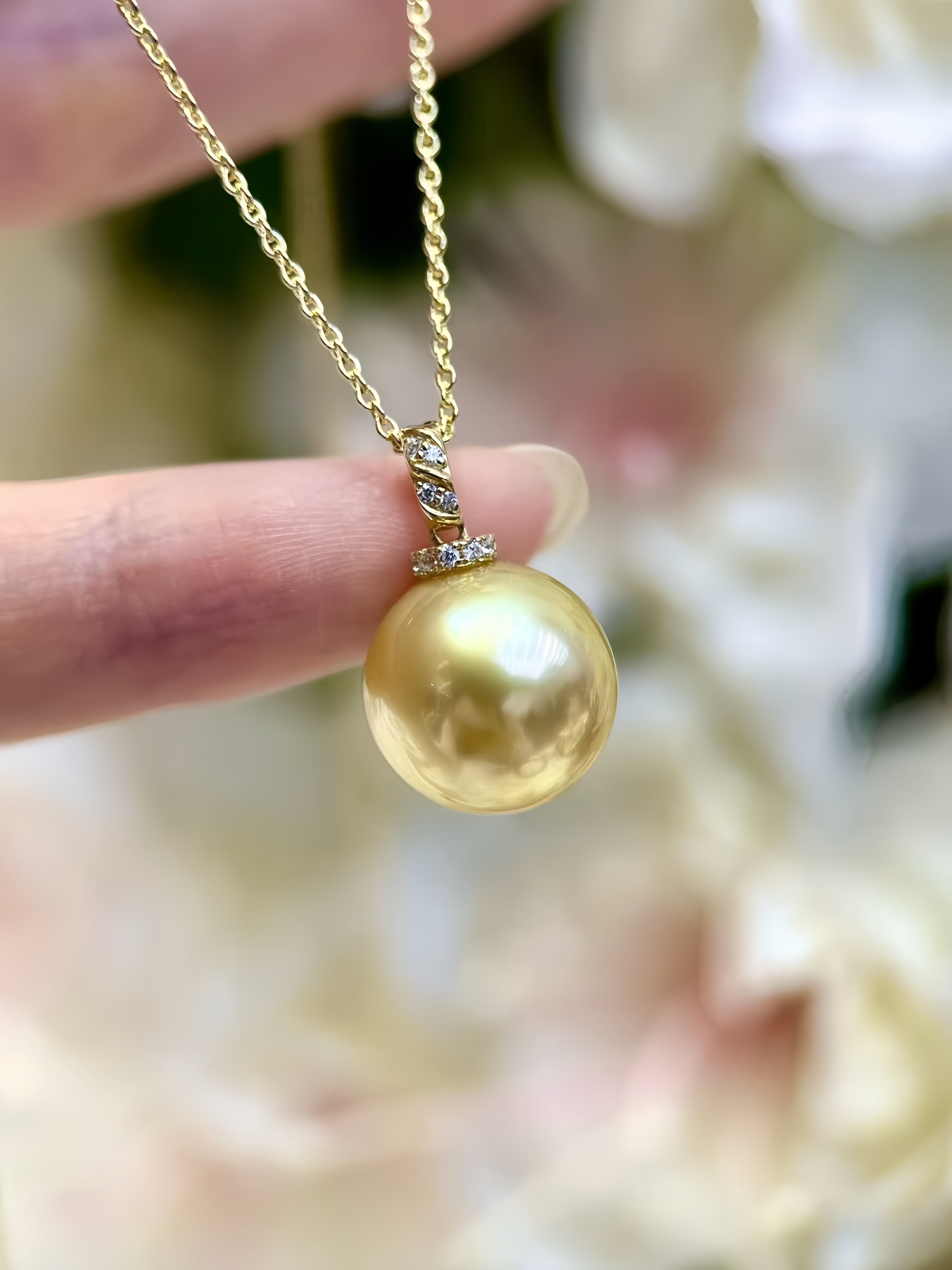 12-13mm South Sea Gold Pearl Pendant/18K Gold Setting P.01