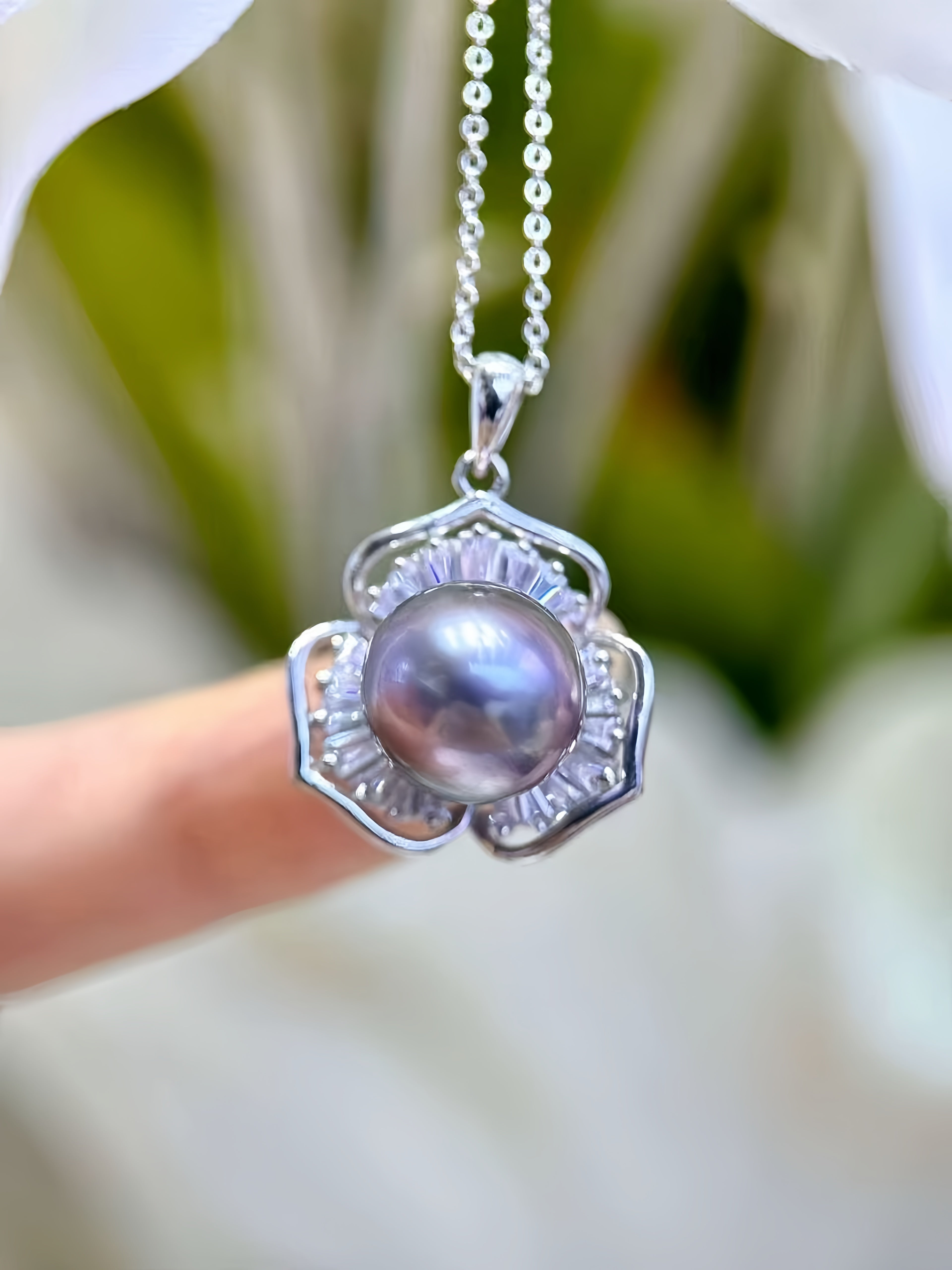 11-12mm Tahitian Pearl Pendant P.01