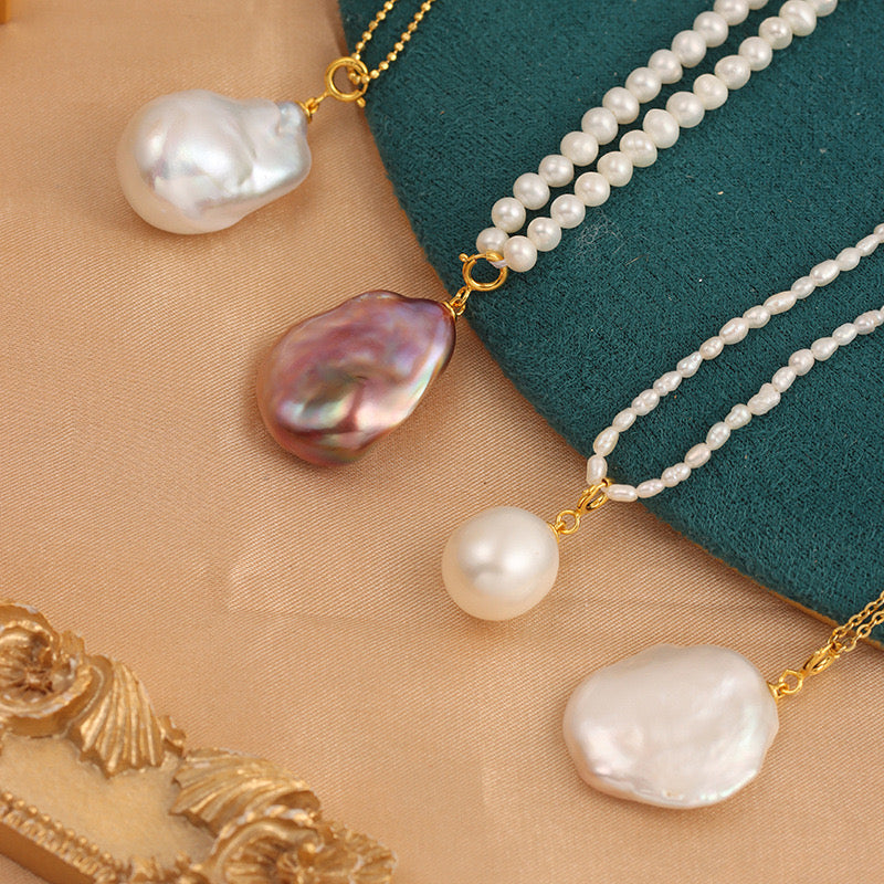 Alya's - Baroque Pearl Pendant